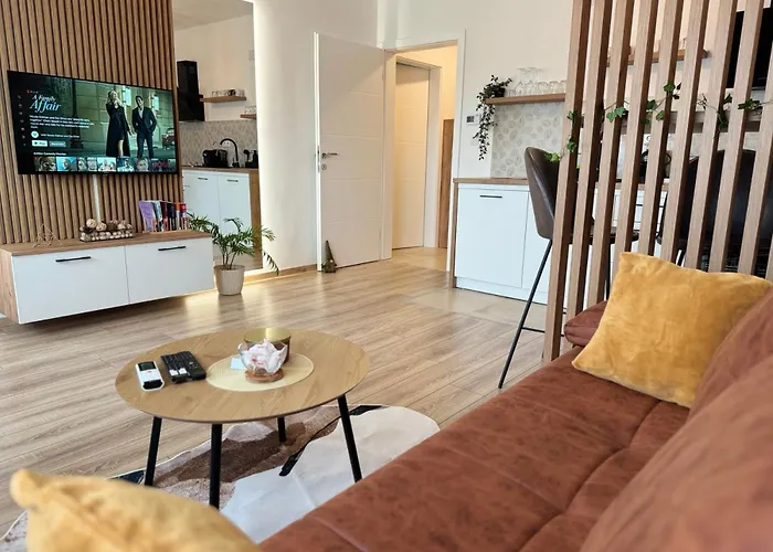 Zen Free Garage شقة *